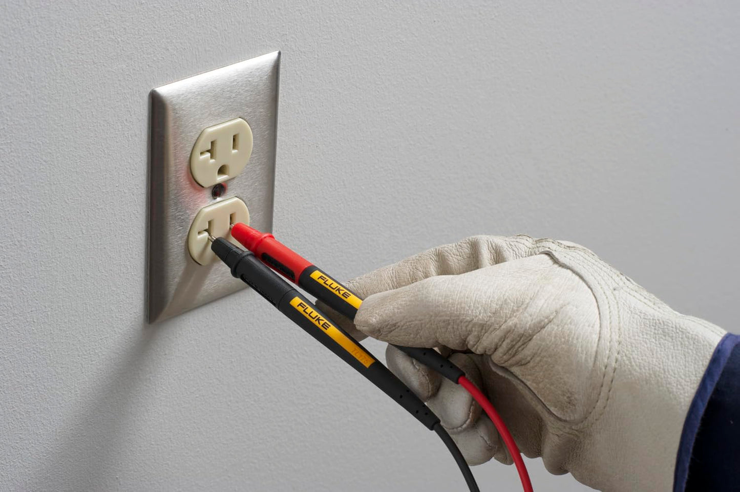 Fluke TL175 Twistguard Test Leads, 2 mm Diameter Probe Tips π All In One Marketplace Canada