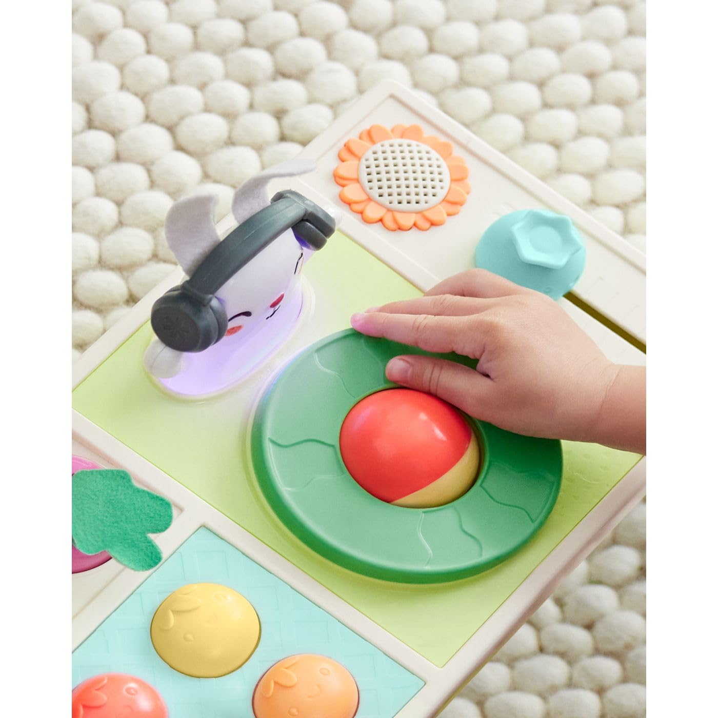 Skip Hop Baby Musical DJ Set Toy with Lights, Songs, Sound Effects, and Soft Textures, Farmstand Let The Beet Drop DJ Set 🍁 All In One Marketplace Canada