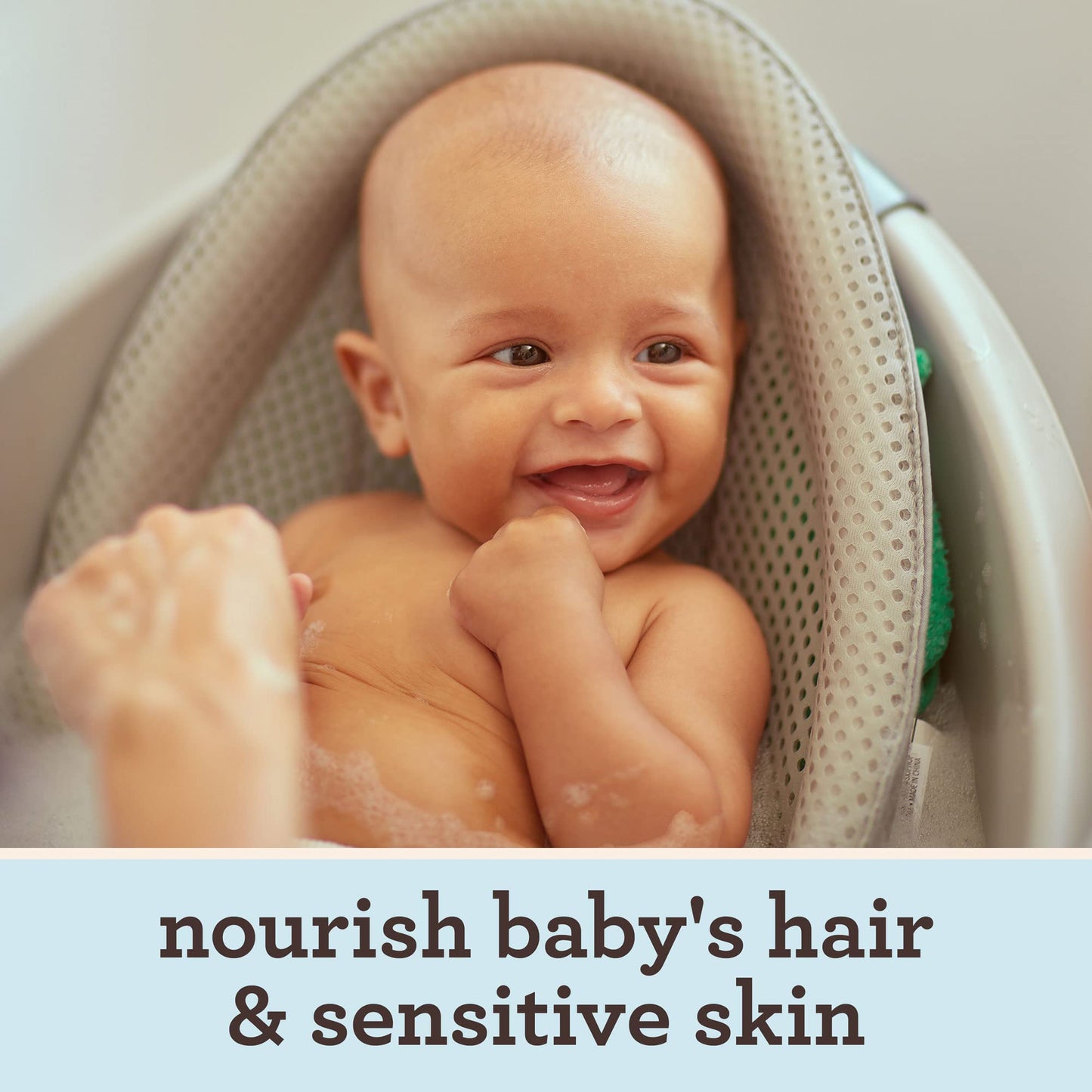 Aveeno Baby Gift Set With Baby Wash And Shampoo 236 mL, Baby Daily Moisturizing Lotion 227 mL and Penaten Diaper Rash Cream 113g Aveeno