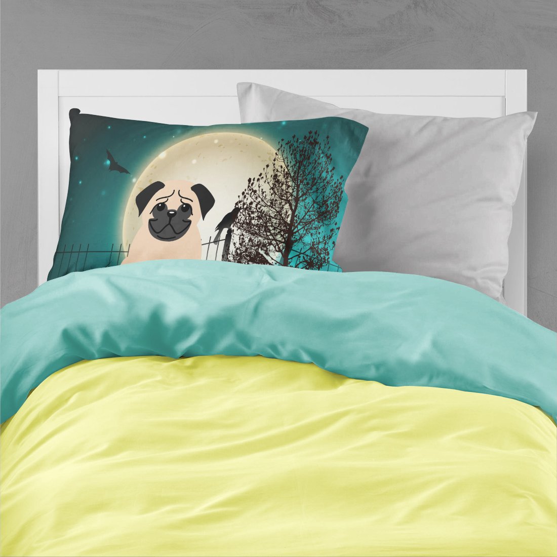 Caroline's Treasures BB2198PILLOWCASE Taie d'oreiller Halloween Carlin effrayant, tissu fauve, standard, légère, ultra-douce, facile d'entretien, taie d'oreiller décorative, standard