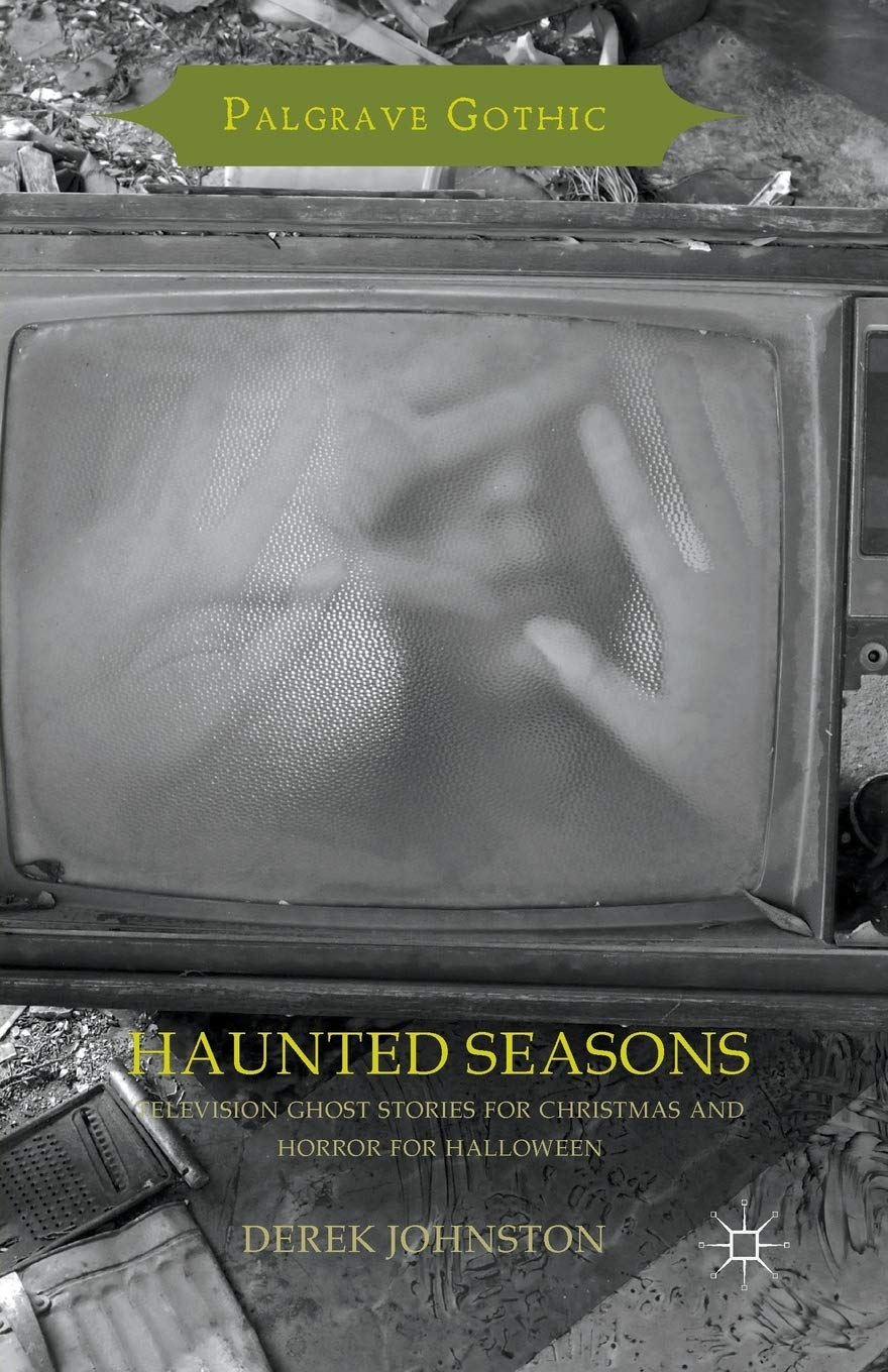 Saisons hantées : Histoires de fantômes télévisées pour Noël et horreur pour Halloween