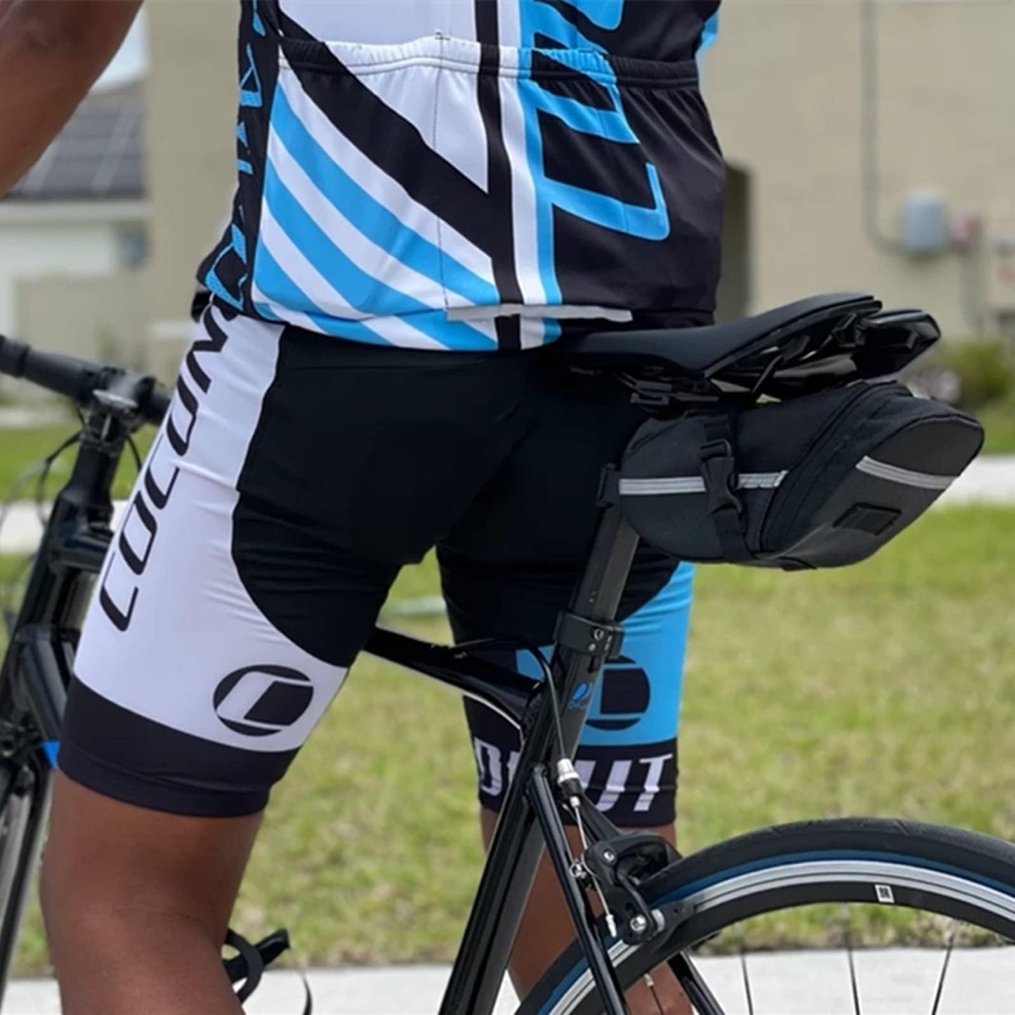 CHUMXINY Bike Repair Kit, 16-in-1 Tool, 120Psi Mini Bicycle Pump, Bicycle Tire Patch Kit, Blue Aluminum Alloy, for Mountain & Road Bikes - Available at All In One Marketplace Canada