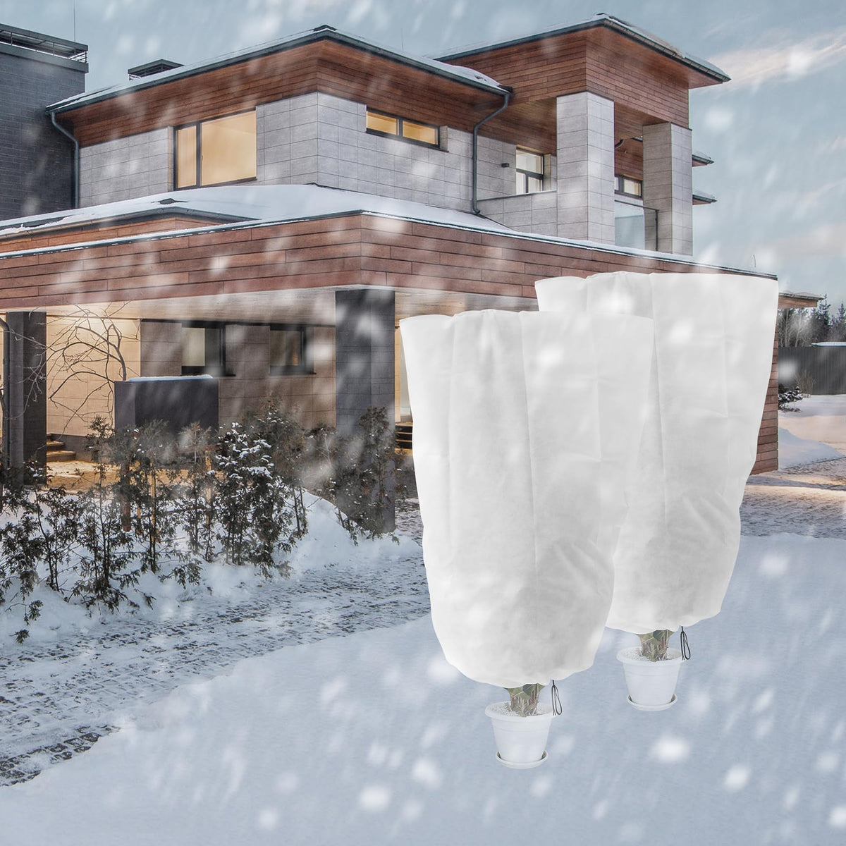 Alpurple 47" X 31.5" Winter Zipper Plant Covers - 6 Packs Warm Plant Protection Cover Bags, Frost Cloth Blanket Protecting Fruit Tree Potted Plants from Freezing Animals Eating 🍁 All In One Marketplace Canada