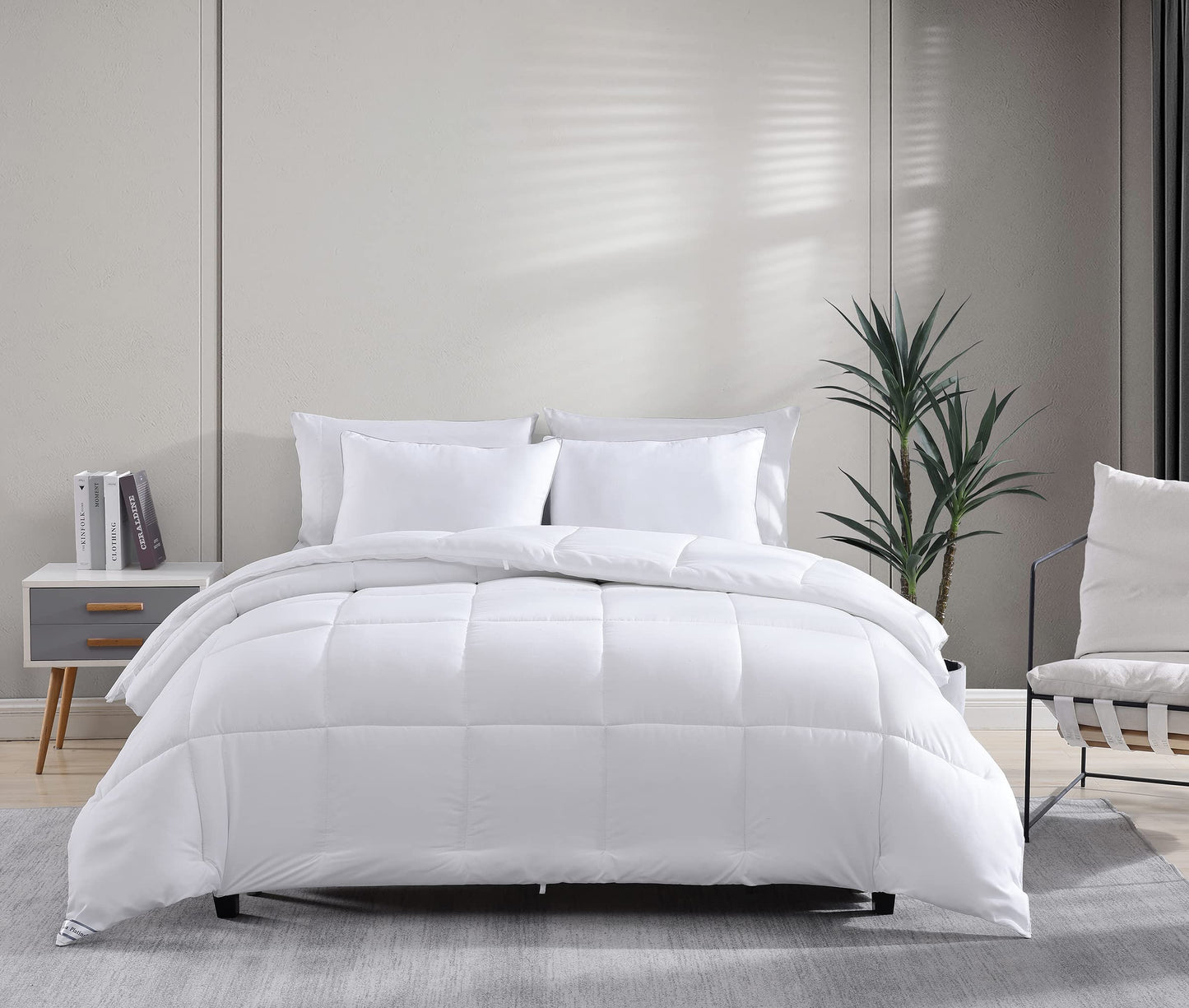 Comforter Queen Size - Down Alternative Hypoallergenic Duvet Insert, Ultra-Soft Microfiber, Box-Stitch Quilted with Corner Tabs, All Season, Machine Washable, 88x88 - White
