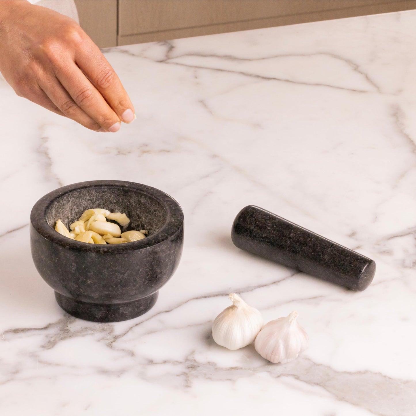 Lagostina Natural Granite Hand Mortar And Pestle, Manual Grinder, Perfect Crushing Herbs, Spices, 1.3 Cup Capacity, Durable And Easy To Clean, Gray, L413.4106.02 - Available at All In One Marketplace Canada