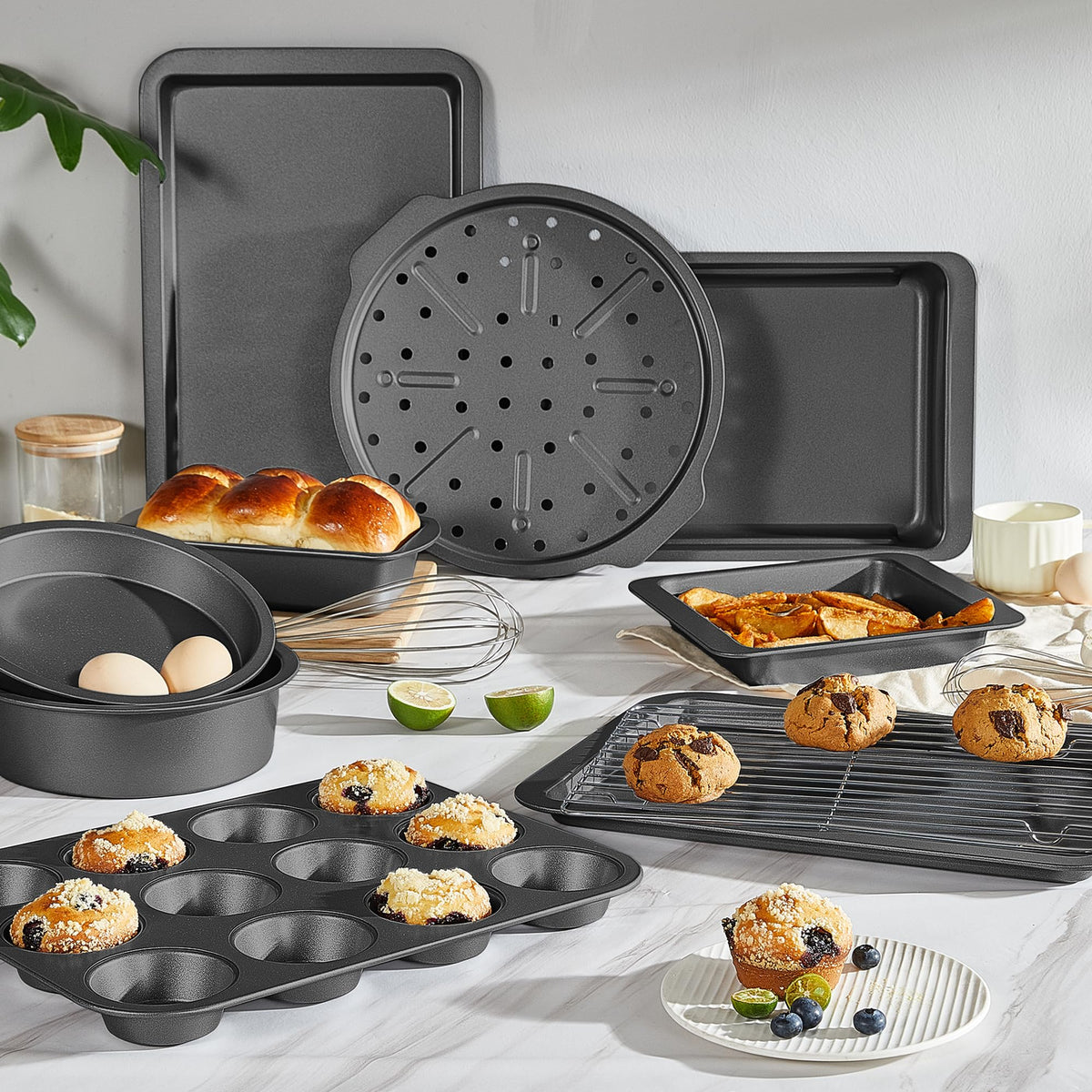 HONGBAKE Muffin Pan for Baking, Nonstick Cupcake Tin 12 Cup, 2 Pack Cup Cake Tray, Premium & Dishwasher Safe - Dark Grey 🍁 All In One Marketplace Canada