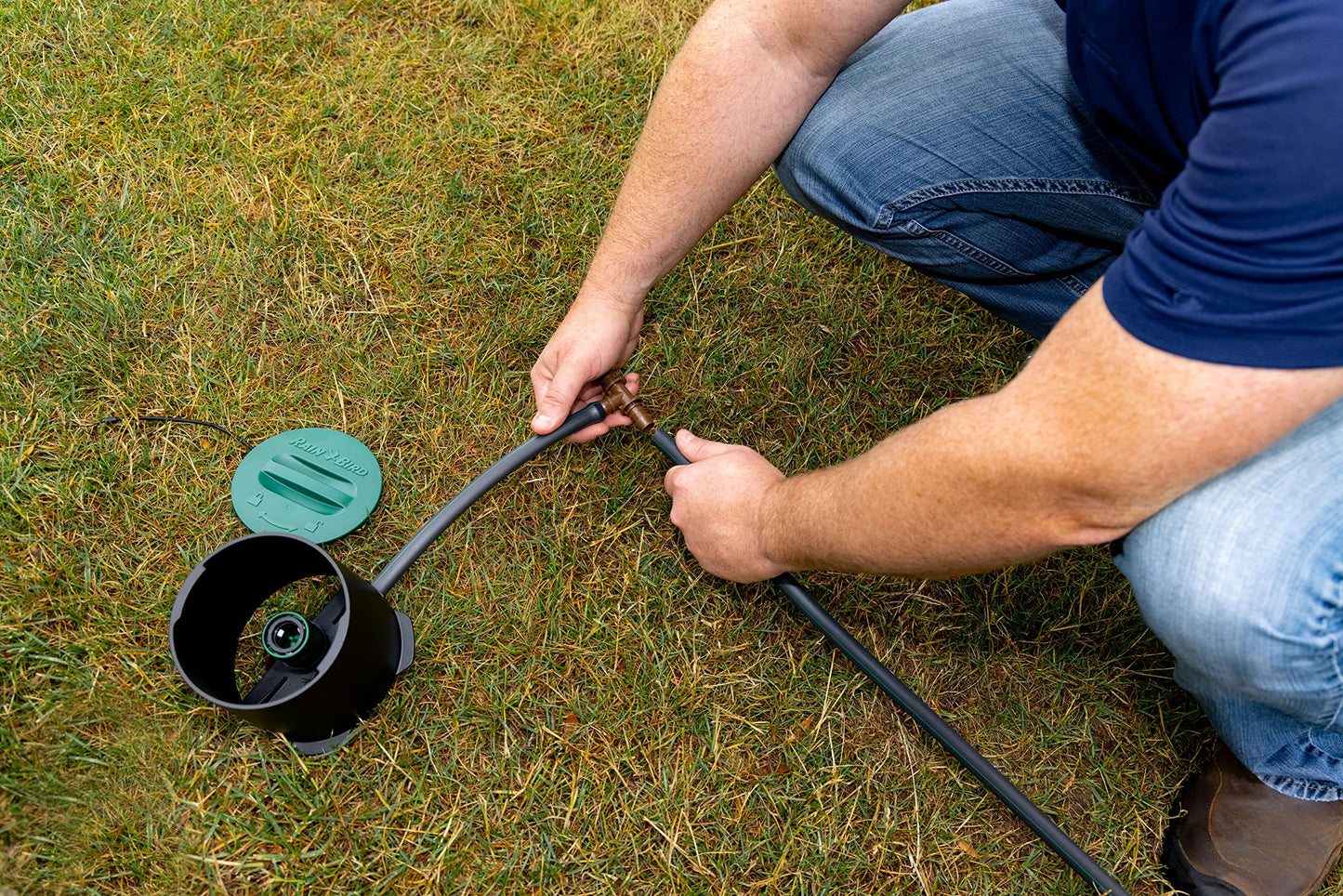 Rain Bird 32HE In-Ground Pro Rotor Pop-up Sprinkler System Kit with Click-N-Go Garden Hose Connection Rain Bird