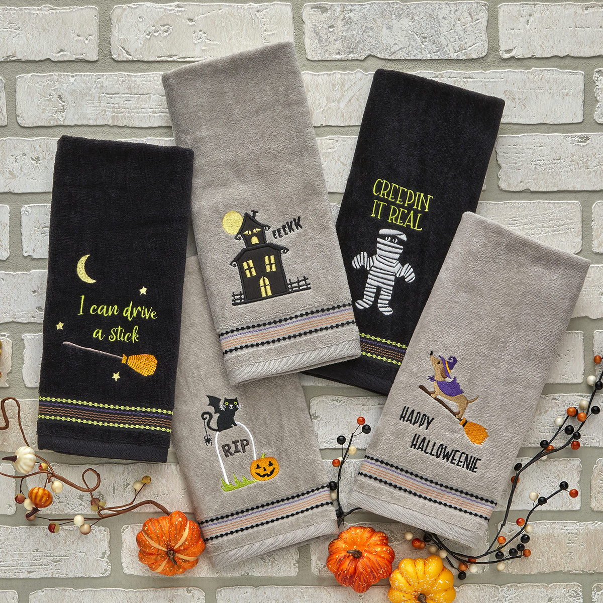 SKL Home Halloween Graveyard Cat Hand Towel 2pc Set for Bath/Kitchen/Bar & Gift, Gray