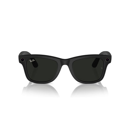 Ray-Ban Meta Glasses, Wayfarer - Matte Black/Transitions Clear to Graphite Green