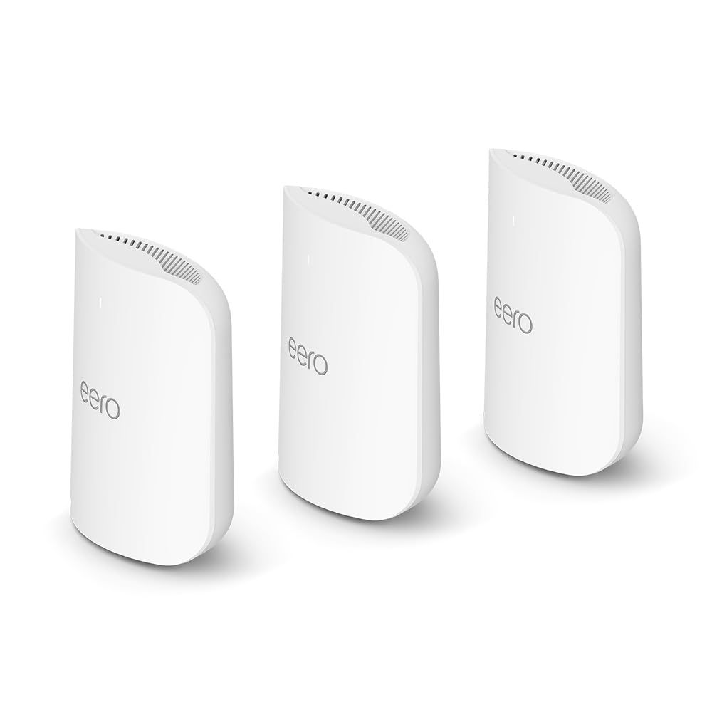 Amazon eero Pro 7 tri-band mesh Wi-Fi 7 router (newest model) - Supports internet plans up to 5 Gbps, Coverage up to 560 m², 3-pack