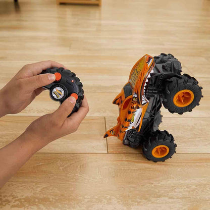 Hot Wheels Monster Trucks RC 1:24 Scale Tiger Shark Vehicle, Oversized Remote-Control Toy Truck with Terrain Action Tires