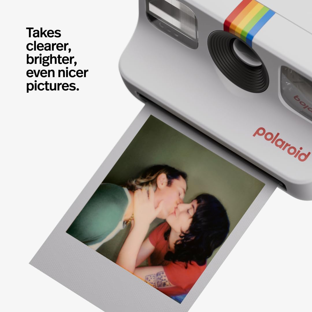 Polaroid Go Generation 2 - Mini Instant Camera + Film Bundle (16 Photos Included) - White (6282) 🍁 All In One Marketplace Canada