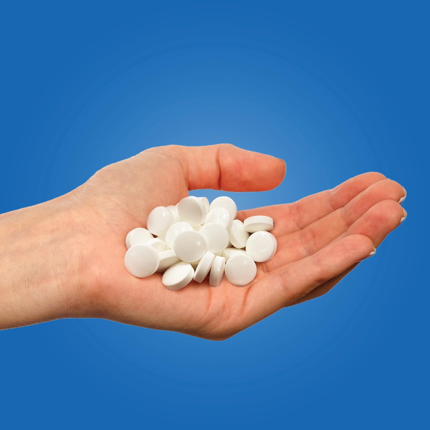 PUR Mints | Aspartame Free | Made with Xylitol | Sugar Free, Vegan, Gluten Free & Keto Friendly | Natural Peppermint Flavoured Mints, 30 Pieces (Pack of 12) - Available at All In One Marketplace Canada