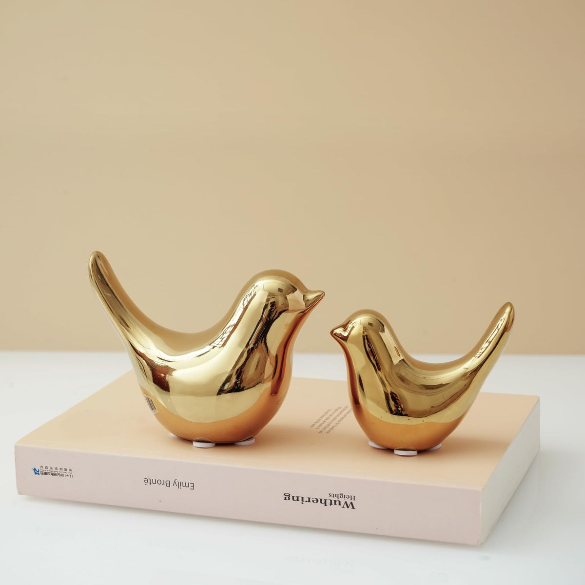2Pcs Gold Ceramic Bird Figurines, Shiny Metallic Decorative Bird Sculptures for Home, Shelf, Desk, Table, Holiday and Party Decor, Premium Gift for Living Room Bedroom Office 🍁 All In One Marketplace Canada