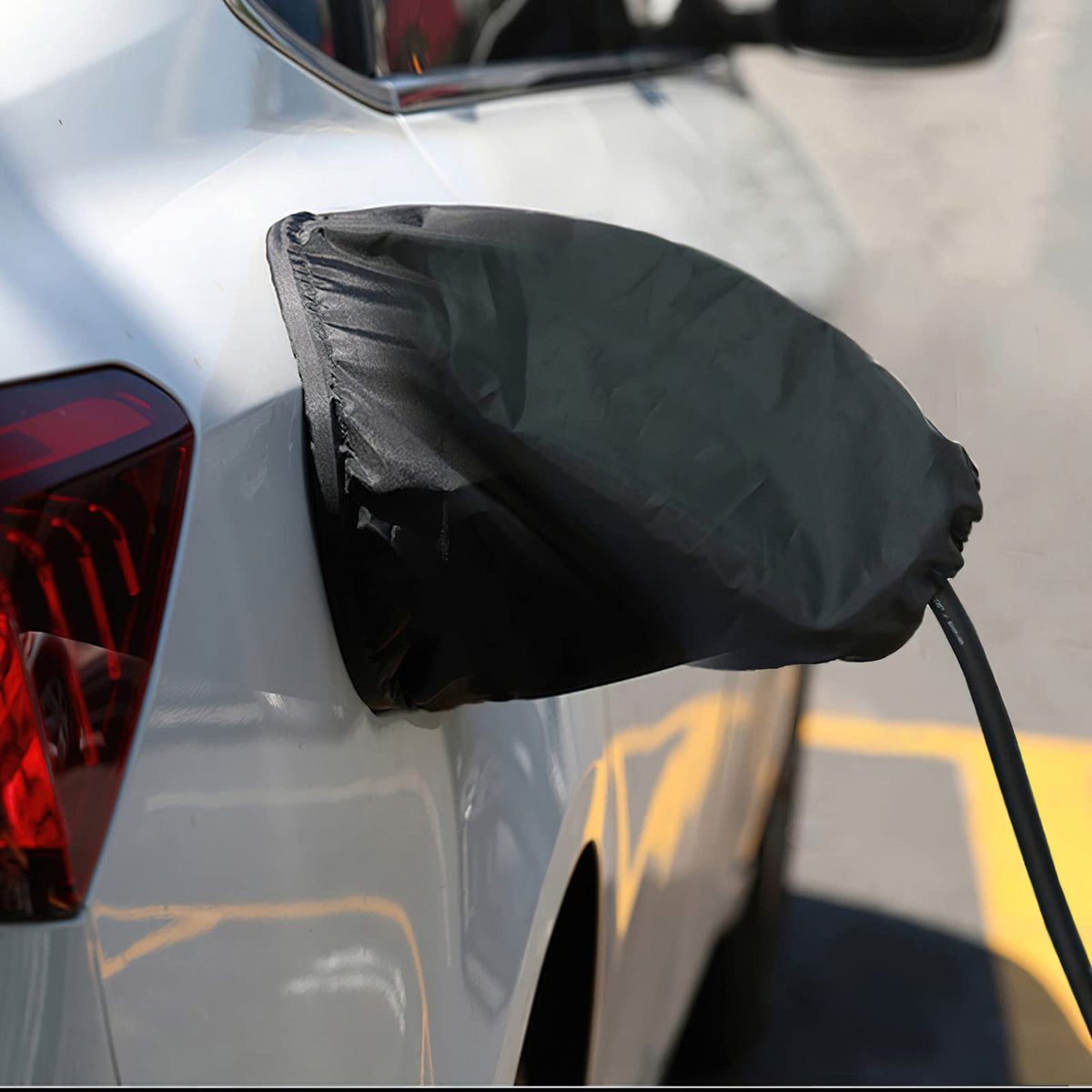 LZSTEC EV Charger Port Cover, Electric Car Charger Plug Cover, Outdoor Waterproof Winter Snow Rain UV All-Weather Protection, Magnetic Attachment, Suitable for Steel-Bodied Electric Vehicles 🍁 All In One Marketplace Canada