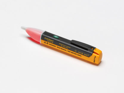 Fluke 1AC II VoltAlert Non-Contact Voltage Tester, Pocket-Sized, 90-1000V AC, Audible Beeper, CAT IV Rating Fluke