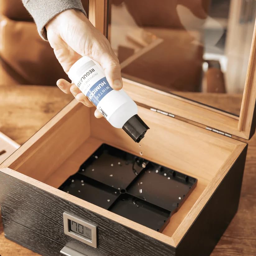 Klaro Humidor Solution Single Bottle - Special Formula 50% Distilled Water / 50% Propylene Glycol 250 ml - by CASE ELEGANCE (Winter) 🍁 All In One Marketplace Canada