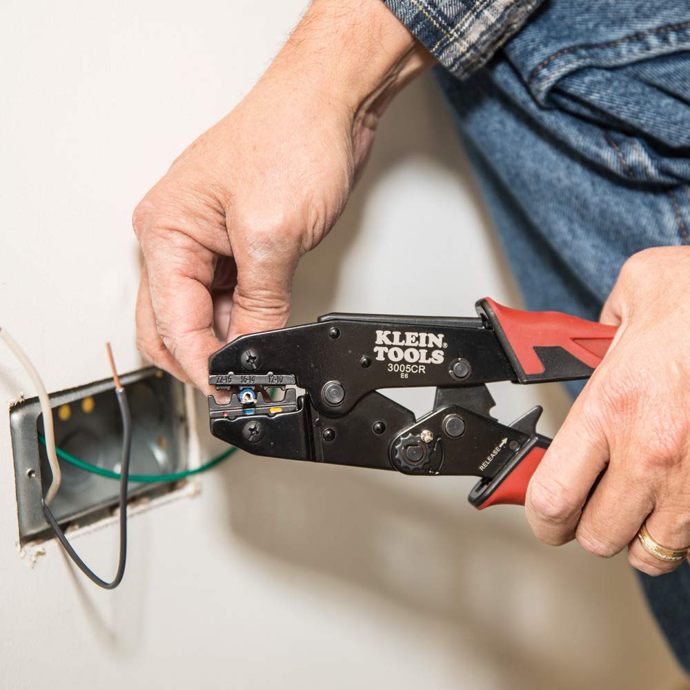 Klein Tools 3005CR Wire Crimper Tool, Ratcheting Insulated Terminal Crimper for 10 to 22 AWG Wire KLEIN TOOLS