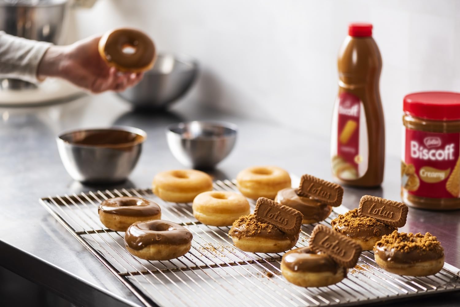 Biscoff Cookie Butter Topping - Squeeze Bottle - 1kg