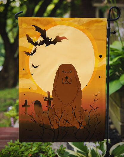 Drapeau de jardin Caroline's Treasures BB4316GF pour Halloween avec chien de berger du Caucase, taille petite, multicolore