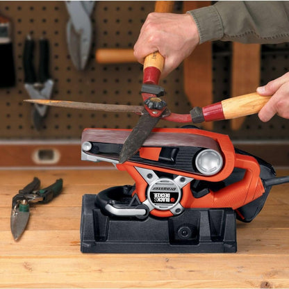 BLACK+DECKER Belt Sander with Dust Bag, 7-Amp, 3-Inch by 21-Inch (DS321) BLACK+DECKER