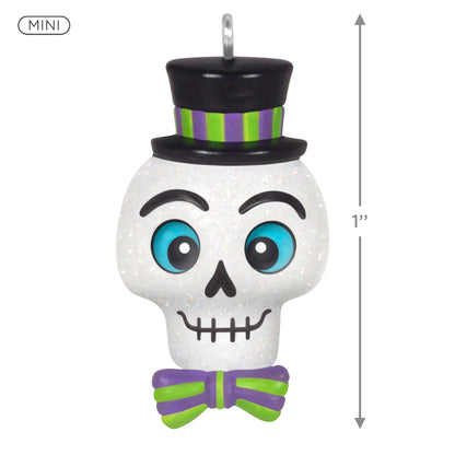 Mini ornement d'Halloween Hallmark Keepsake 2025 de 2,5 cm, petit crâne effrayant, décorations d'Halloween