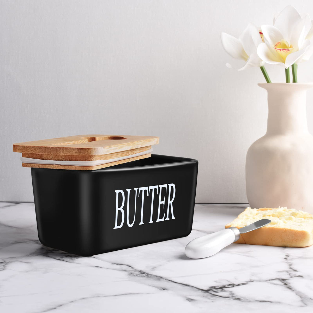 JSHKY Airtight Butter Dish with Spreader, Fits 1lb Butter Block, Black 🍁 All In One Marketplace Canada