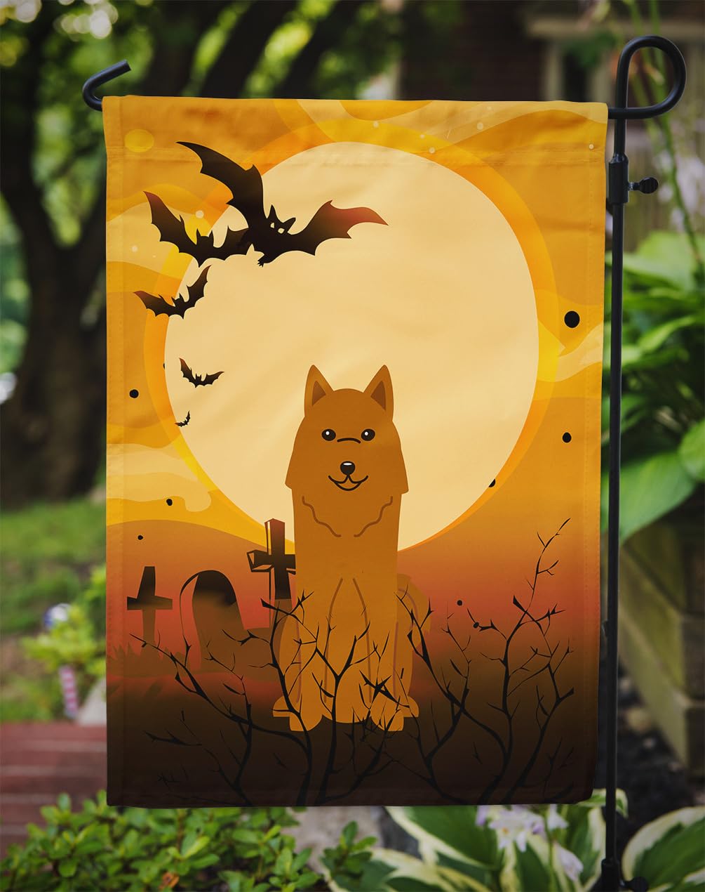 Drapeau de jardin Caroline's Treasures BB4288GF, motif chien d'ours de Carélie, Halloween, petit, multicolore