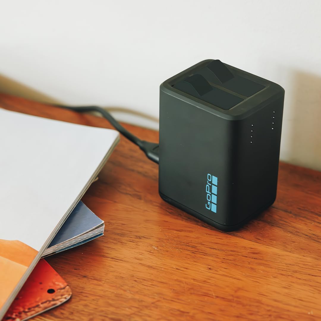 GoPro Dual Battery Charger + 2 Enduro Rechargeable Batteries (HERO13 Black) – Official Accessory, 5V Output