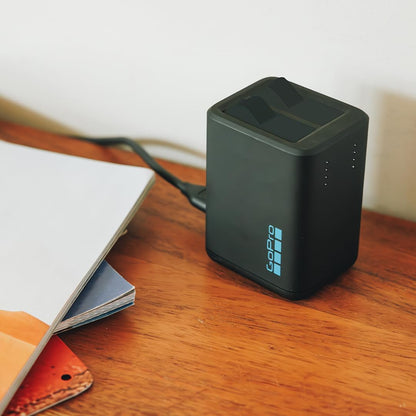 GoPro Dual Battery Charger + 2 Enduro Rechargeable Batteries (HERO13 Black) – Official Accessory, 5V Output