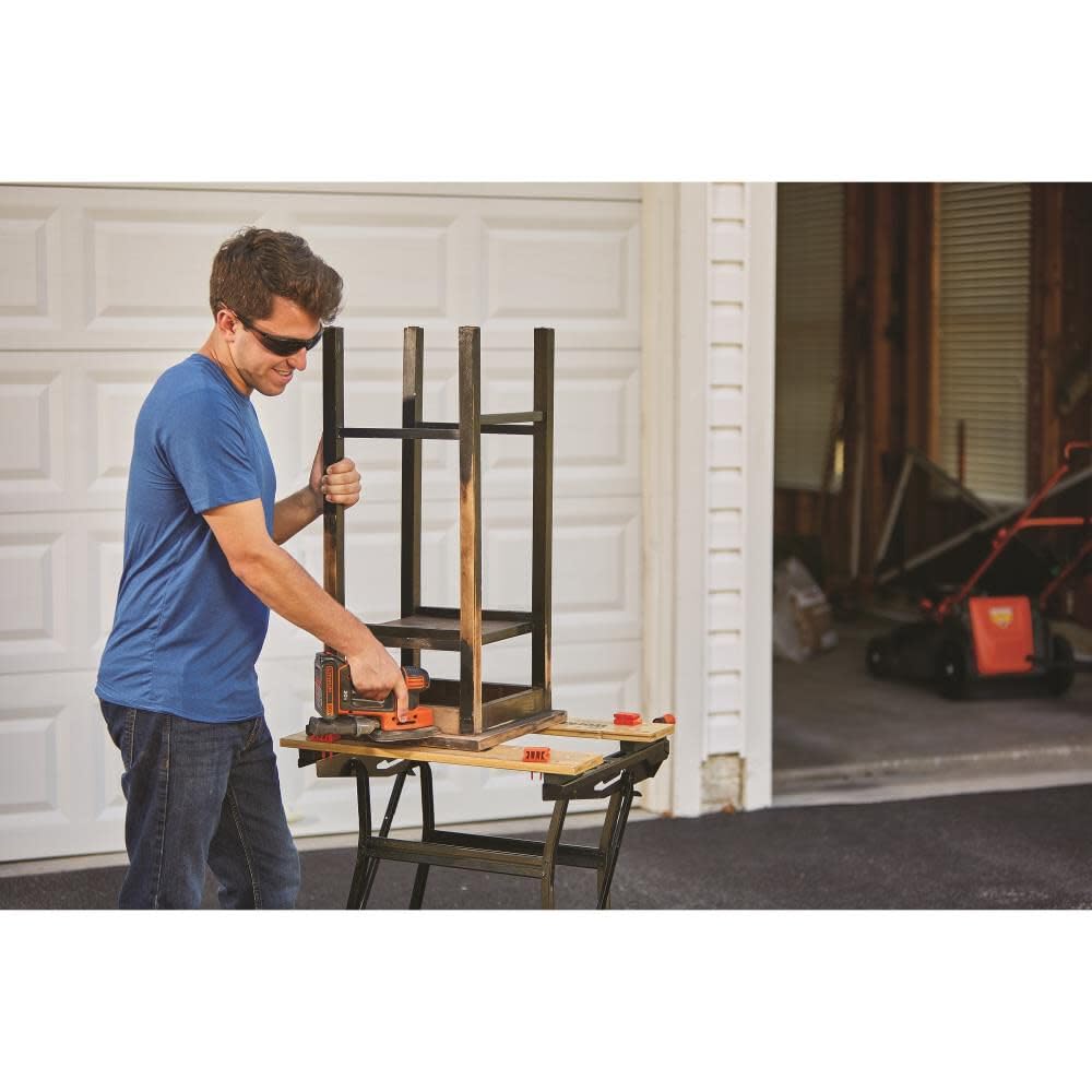 BLACK+DECKER 20V MAX* Cordless Detail Sander with Battery and Charger (BDCMS20C) BLACK+DECKER