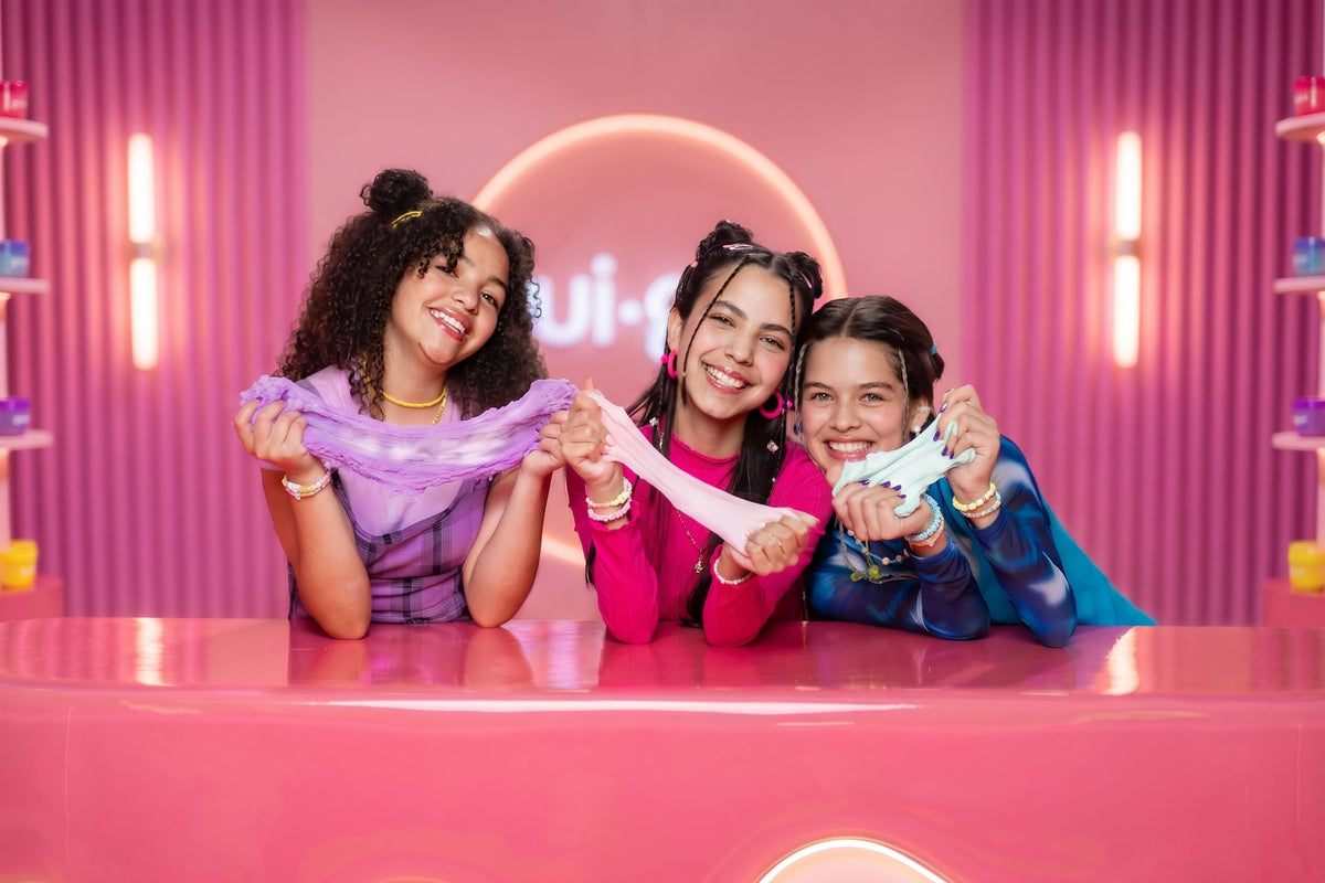 Gui Gui Mega Slime Haul, 50+ Pieces, 5 Scented Slimes Cloud, Clear, Butter, Jelli & Crunch, Premium Beauty Tools, Exclusive Mini Slime, Ages 6+