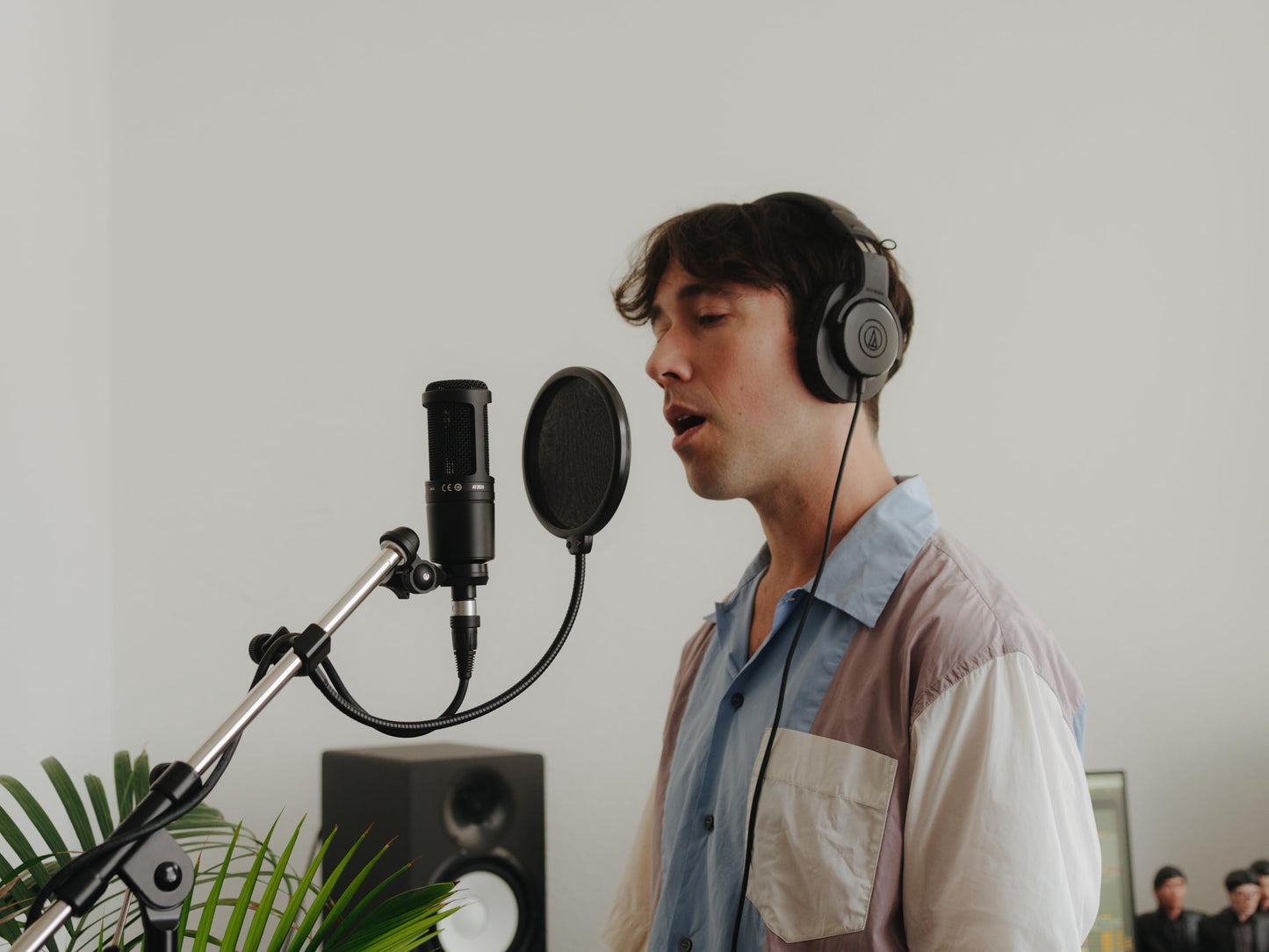 Audio-Technica AT2020 Cardioid Condenser Studio XLR Microphone, Ideal for Project/Home Studio Applications