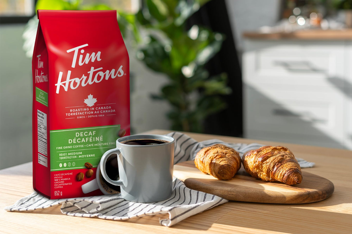 Tim Hortons Decaf, Fine Grind Coffee, Medium Roast, Made with 100% Arabica Beans, 652g Bag