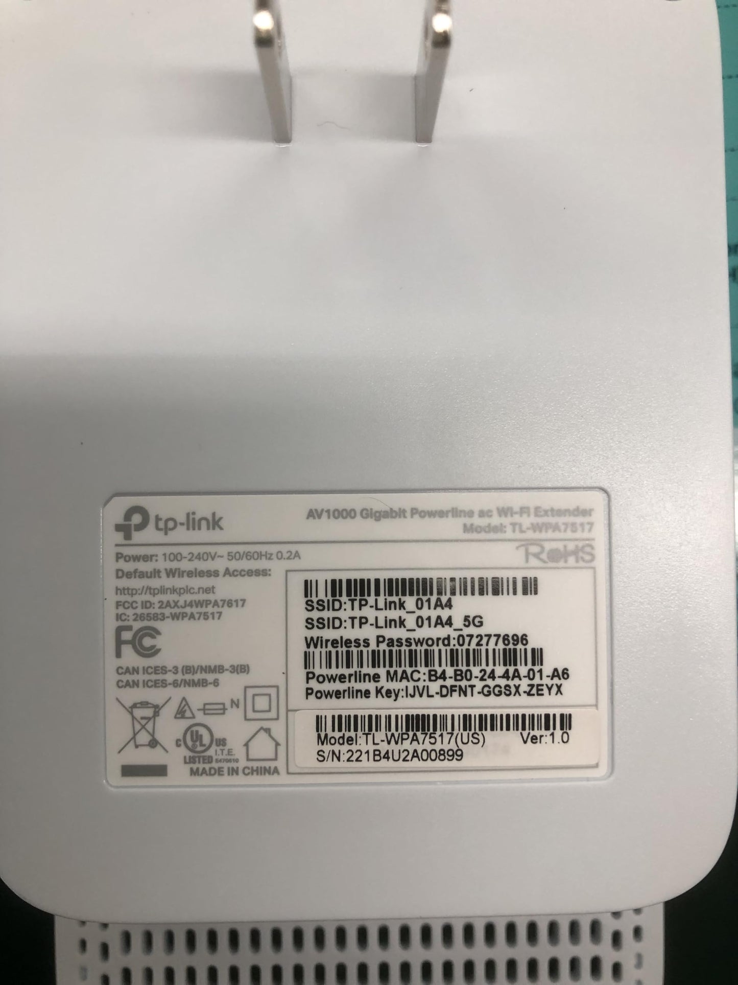 TP-Link Powerline WiFi Extender (TL-WPA7517KIT) - AV1000 Powerline Ethernet Adapter with Dual Band WiFi, OneMesh, Gigabit Port, Ethernet Over Power, Plug & Play TP-Link