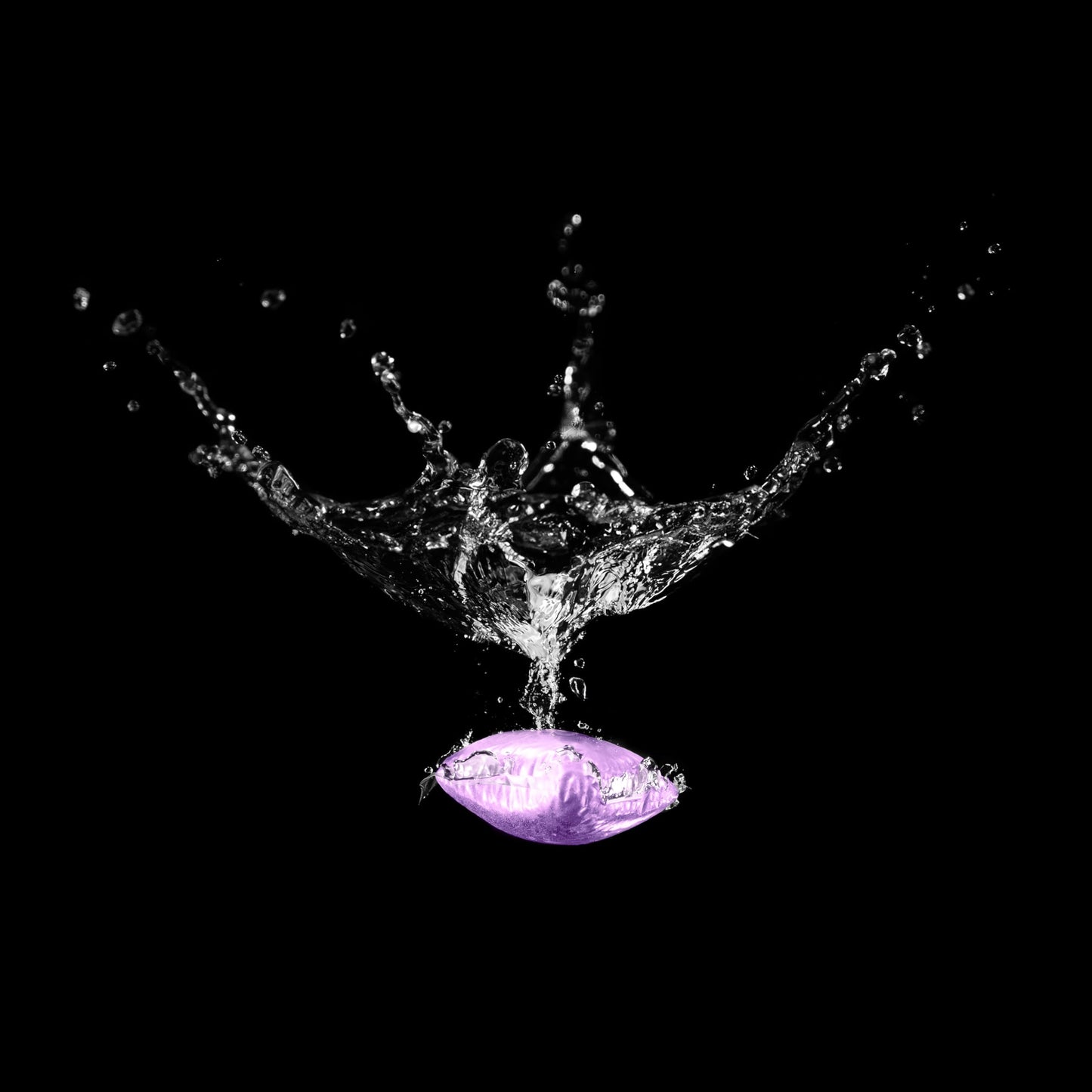 Camco TST Ultra-Concentrated Lavender Scent RV Toilet Treatment Drop-Ins, Formaldehyde Free, Breaks Down Waste And Tissue, Septic Tank Safe, Treats up to 15 - 40 Gallon Holding Tanks (15-Pack) Camco