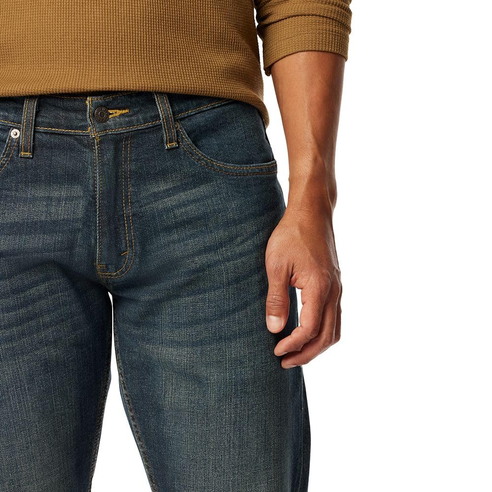 Levi Strauss Signature Gold Men's Regular Straight Fit Jeans, Bigfoot, 32W x 32L 🍁 All In One Marketplace Canada
