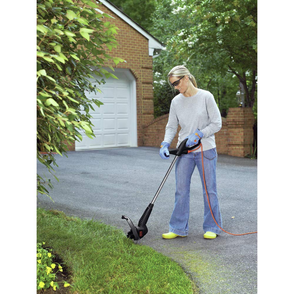 Black+Decker Electric Trimmer/Edger, Corded, 3.5 amp, 12-Inch (ST4500) BLACK+DECKER