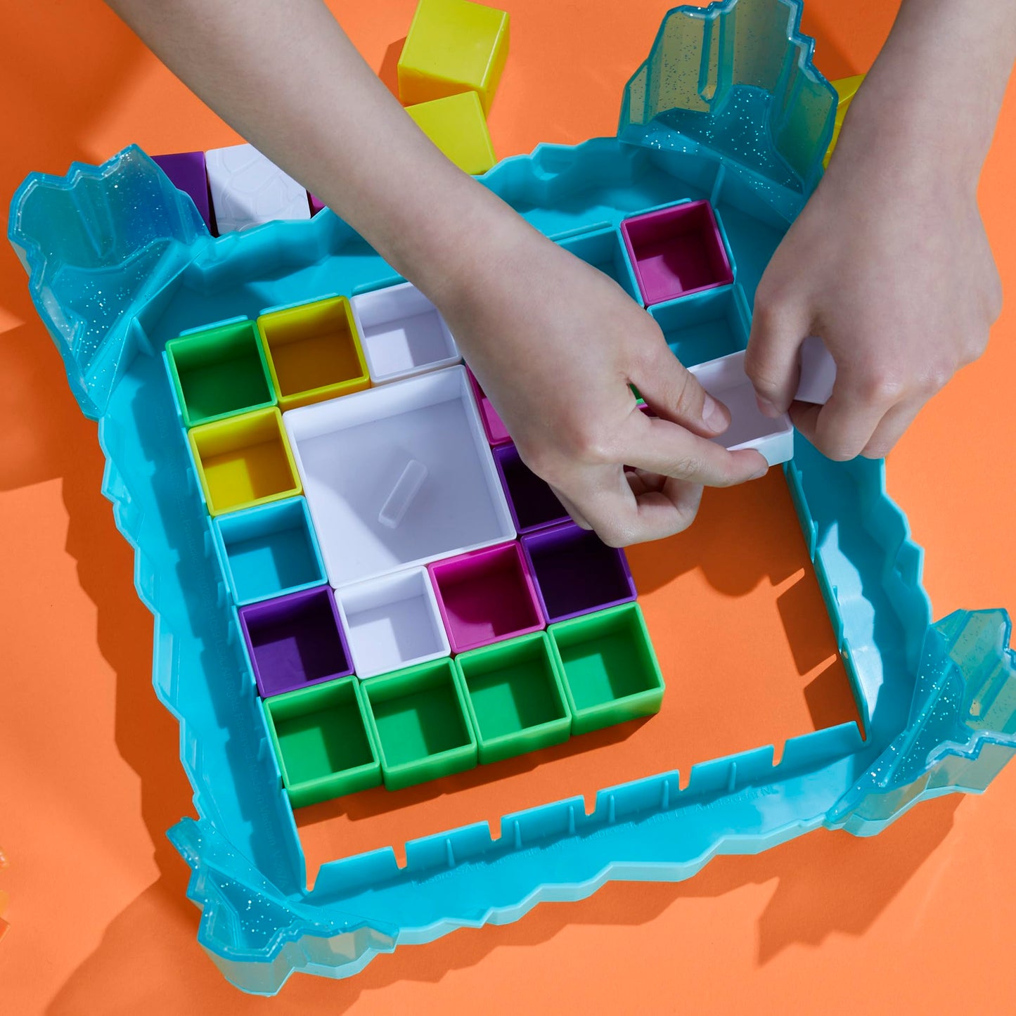 Don’t Break the Ice Mammoth Edition Board Game | Ages 3 and Up | 2 to 4 Players | Preschool and Kids Games English (Amazon Exclusive) Hasbro Gaming