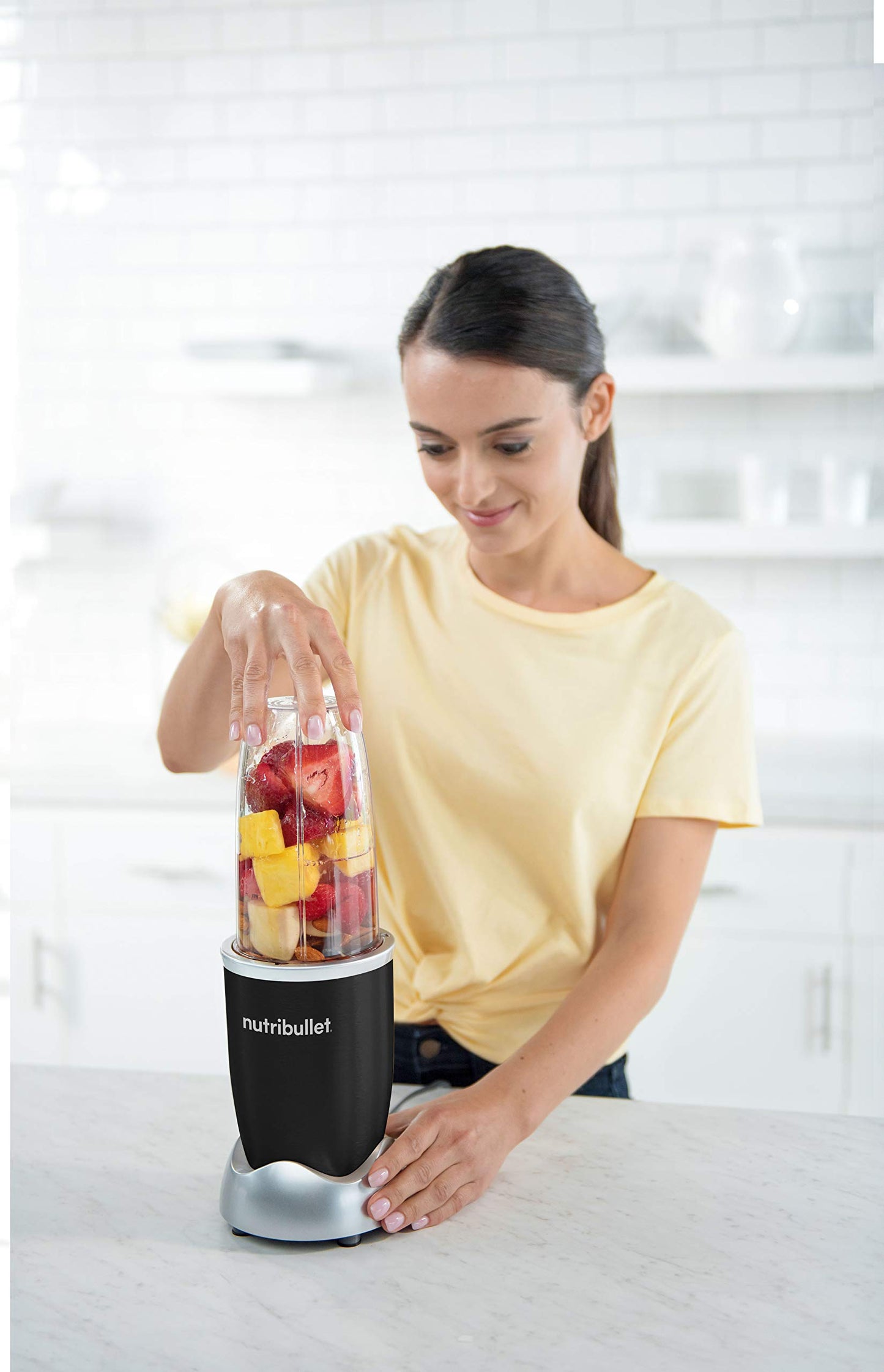 NutriBullet PRO Single Serve Blender (900W) in Black (NB9-0902K) 🍁 All In One Marketplace Canada