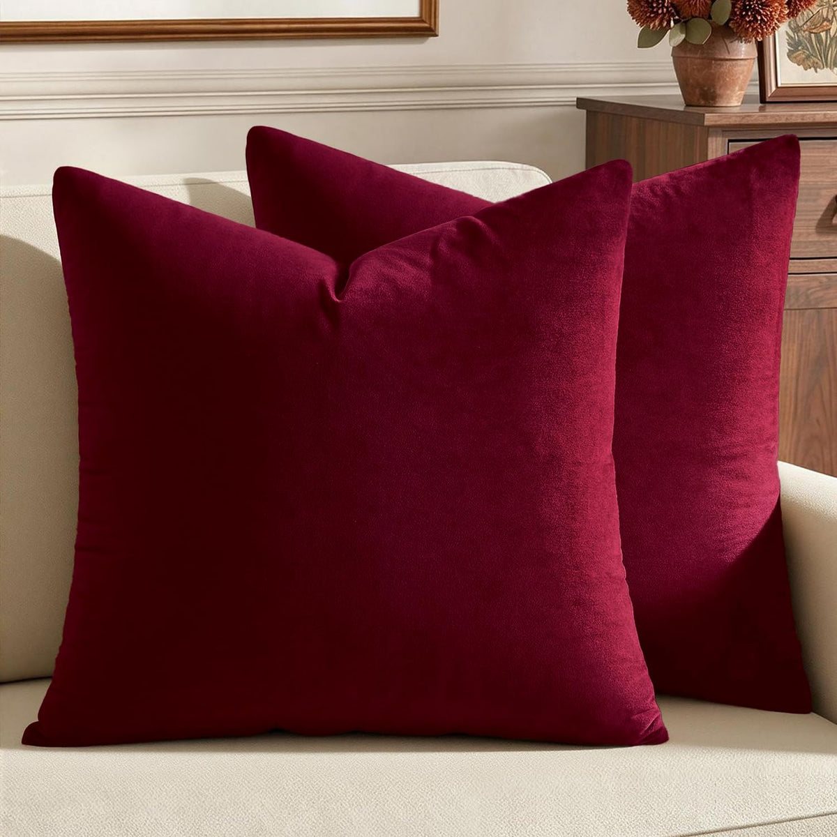 MIULEE Pack of 2 Christmas Velvet Throw Pillow Covers 18x18 Wine Red 🍁 All In One Marketplace Canada