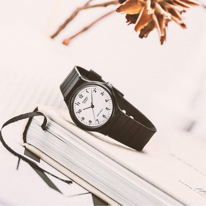 Casio Men's Quartz Resin Casual Watch, Color:Black (Model: MQ24-7B) 🍁 All In One Marketplace Canada Casio