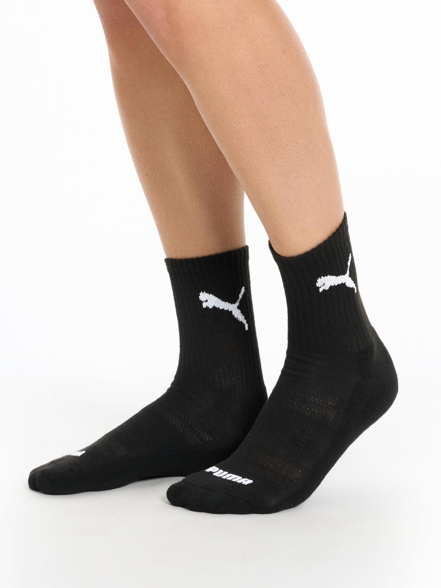 PUMA Men's 8 Pack Athletic Cushioned High Quarter Crew Socks, Black/White, 10-13 PUMA