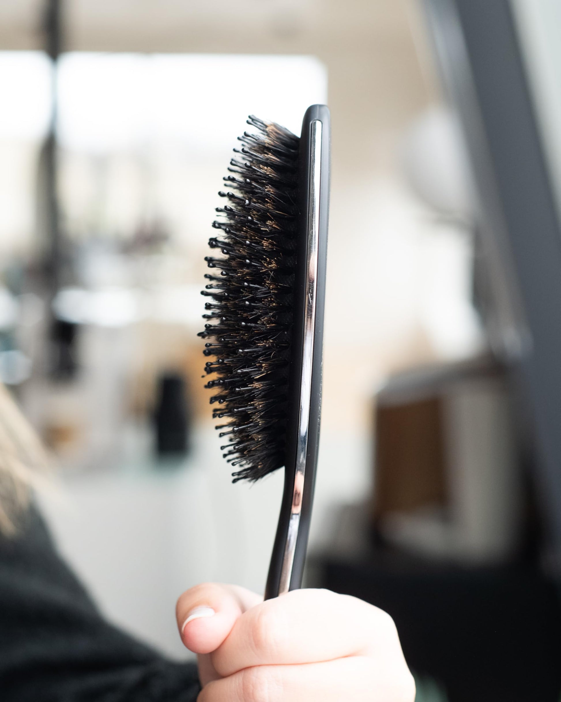 FRAMAR Black Boar Bristle Hair Brush - Natural Bristle Brush For Fine Hair, Boar Brush For Slicking Back Hair, Hair Brush For Women, Slick Back Hair Brush, Brosse a Cheveux, Brosse Poil De Sanglier