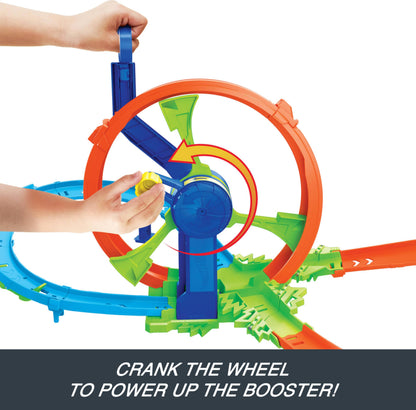 Hot Wheels Toy Car Track Set, Launch and Loop Playset & 1:64 Scale Die-Cast Vehicle, Crash Area on Figure 8 Track with Loop-Kicker Booster Hot Wheels