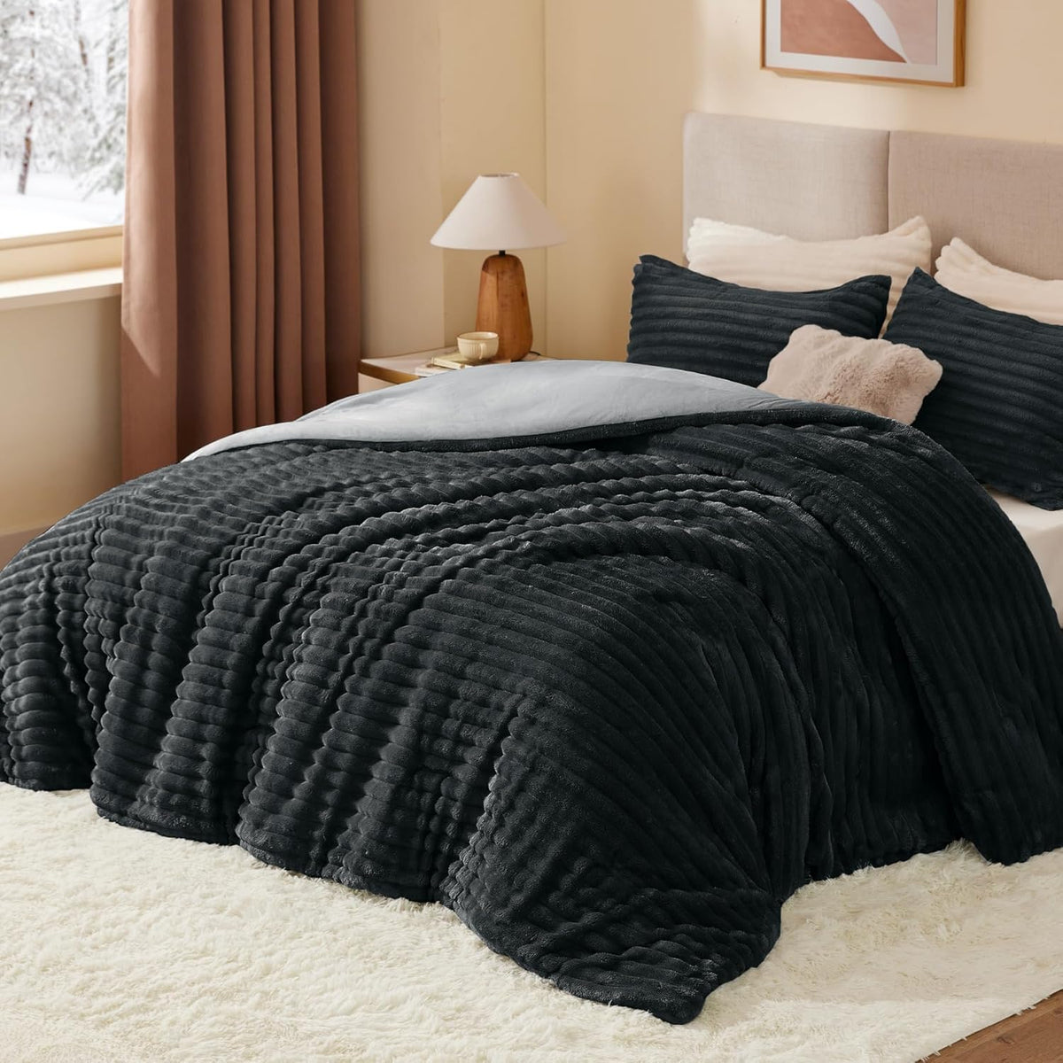 BEDELITE Fleece King Comforter Set, Soft Fluffy Bedding Set, Black 🍁 All In One Marketplace Canada