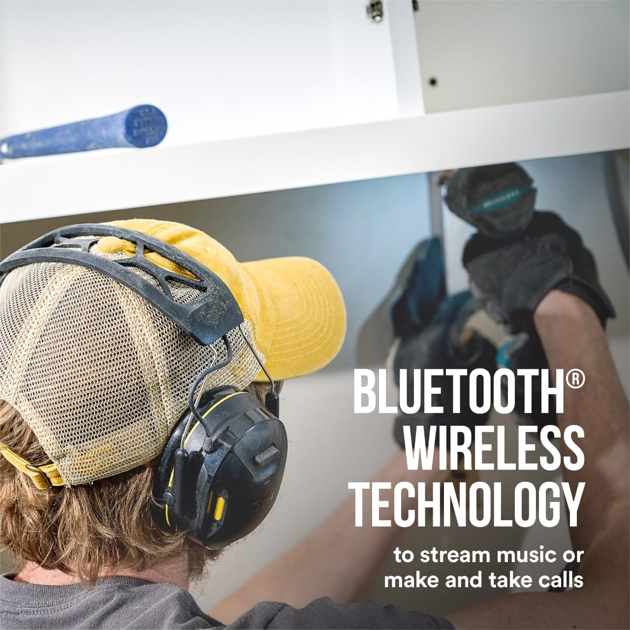 3M WorkTunes Connect Wireless Hearing Protector with Bluetooth Technology, Bluetooth Hearing Protection with a 26 dB Noise Reduction Rating - Available at All In One Marketplace Canada