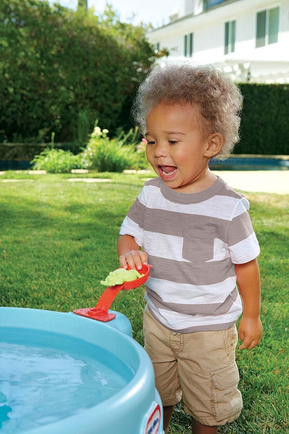 Little Tikes Fish 'n Splash Water Table - Available at All In One Marketplace Canada