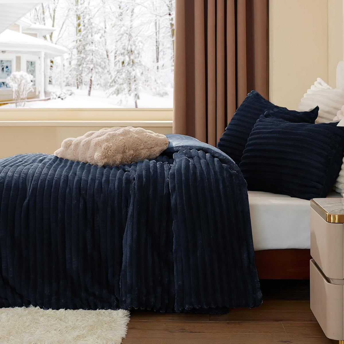 BEDELITE Fleece King Comforter Set, Soft Fluffy Bedding Set, Navy 🍁 All In One Marketplace Canada