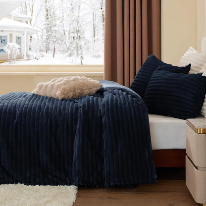BEDELITE Fleece King Comforter Set, Soft Fluffy Bedding Set, Navy 🍁 All In One Marketplace Canada